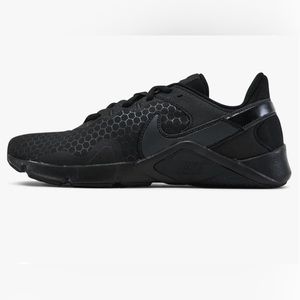 nike legend essential 2 women